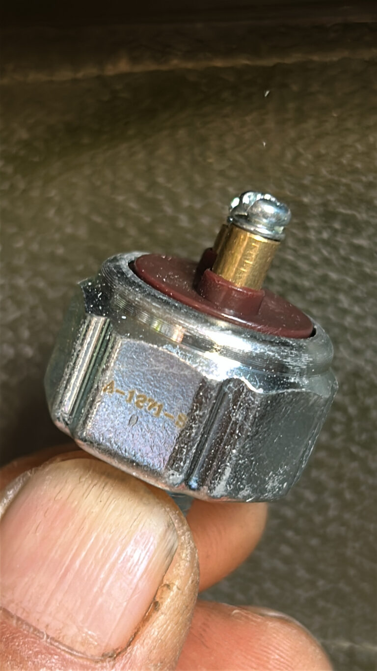 5979CB64-E1BD-409A-9983-D34443794F01